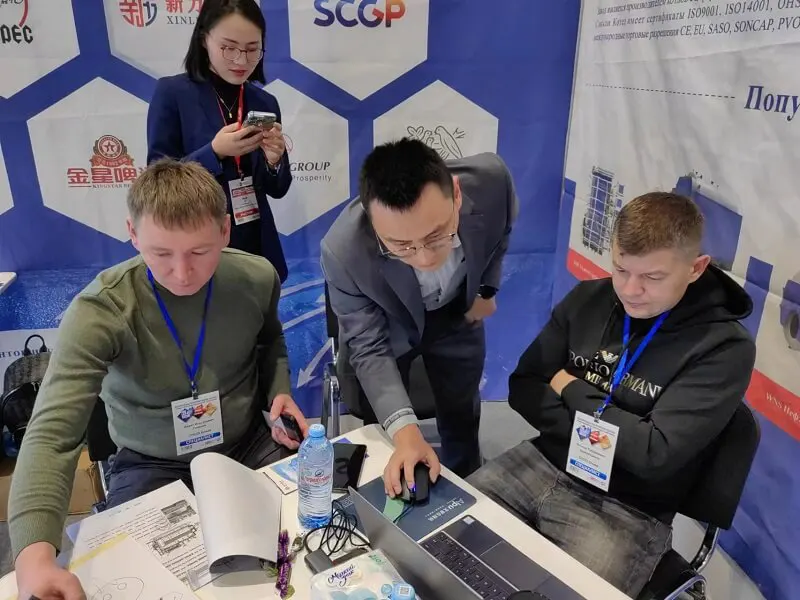 В прямом эфире с 20 - й международной выставки тепловой энергии (котел и Горелка) в россии